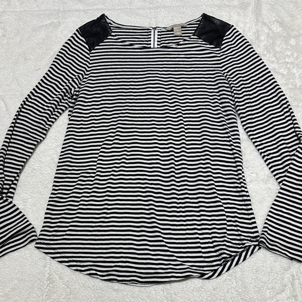Banana Republic | size medium | striped long sleeve top